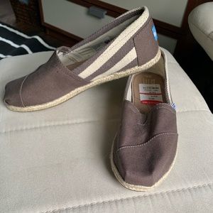 TOMS
